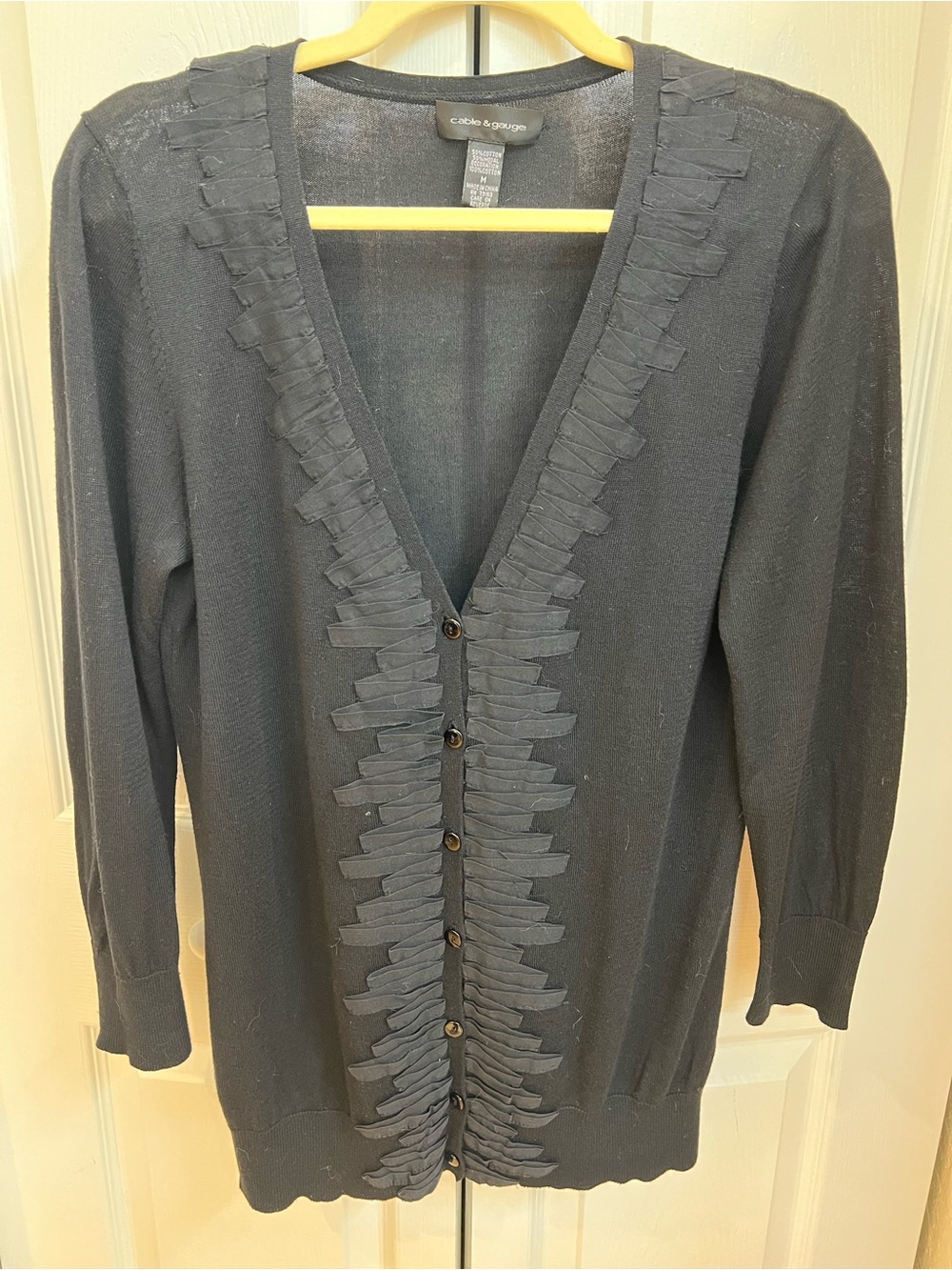 Cable & Gauge  black Ruffle-Trim Button Cardigan size M